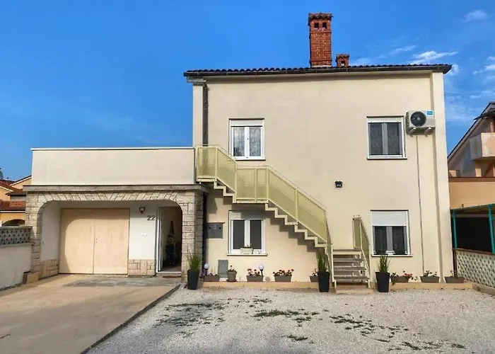 Jozephine 1 By Guide بولا