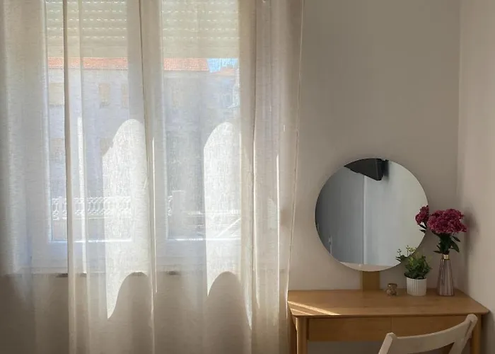 Jozephine 1 By Guide * 普拉